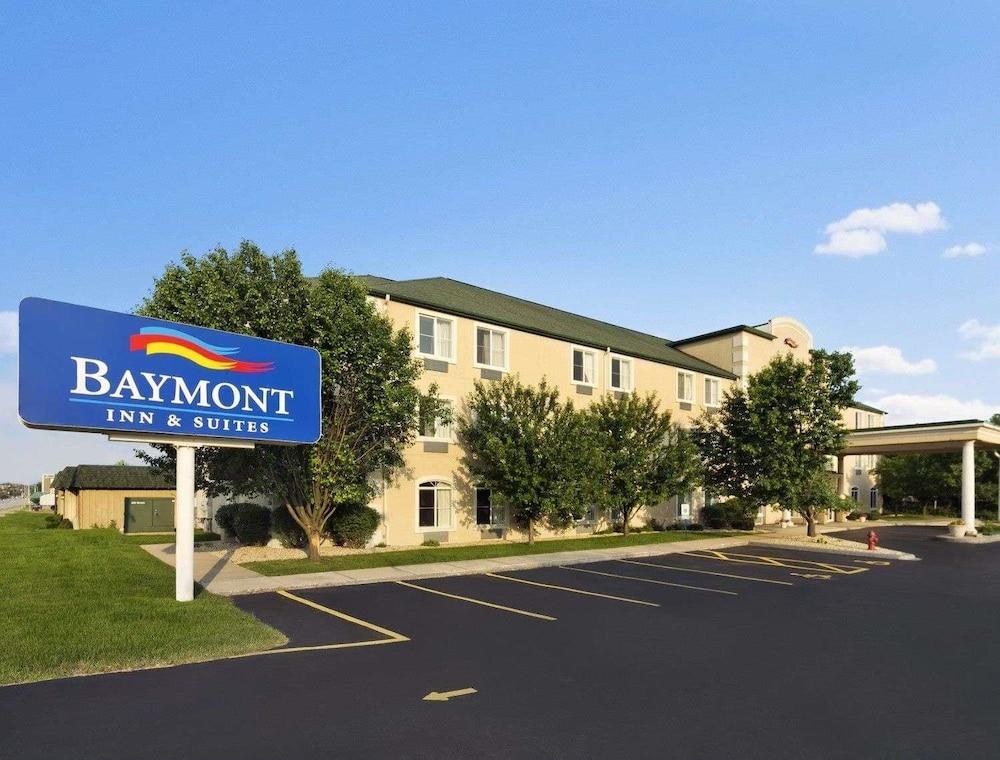 Comfort - Adjacent The Hotel 2*
