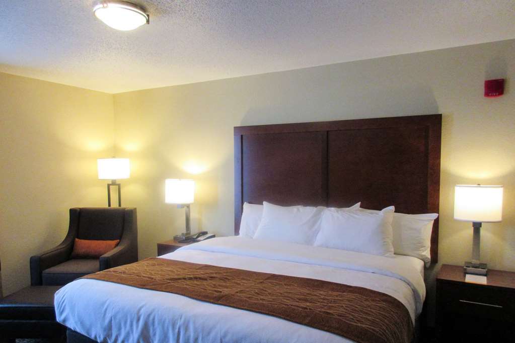 Hotel Comfort - Adjacent The 2*